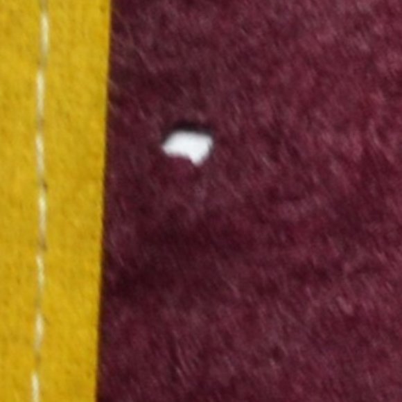 Vintage Souvenir Felt Pennant Mohawk Trail Massachusetts Maroon Yellow - Picture 4 of 4